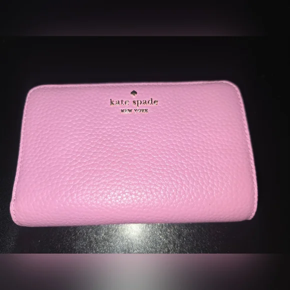 Kate Spade Mandevilla Pink Leather Wallet, New Without Tags! - Picture 1 of 6
